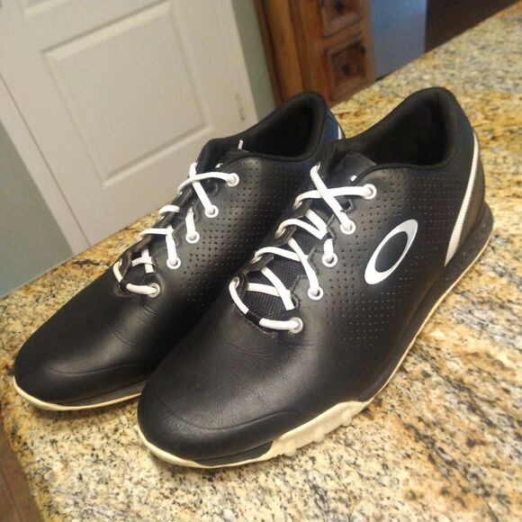 Oakley Men's Ripcord Golf Shoes Ortholite Soft Spike Black/White Leather Sz 11.5 - Picture 4 of 12